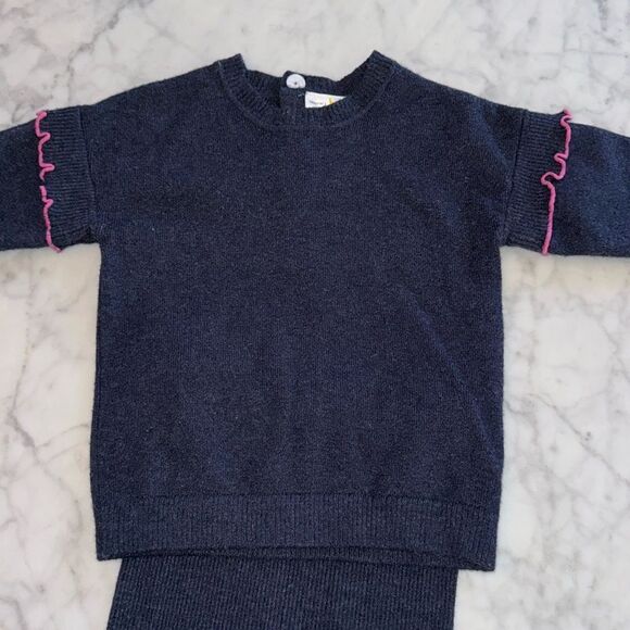 BLOOMIE’S BABY GIRLS SWEATER TOP & LEGGING SET 6/12M - Picture 3 of 11